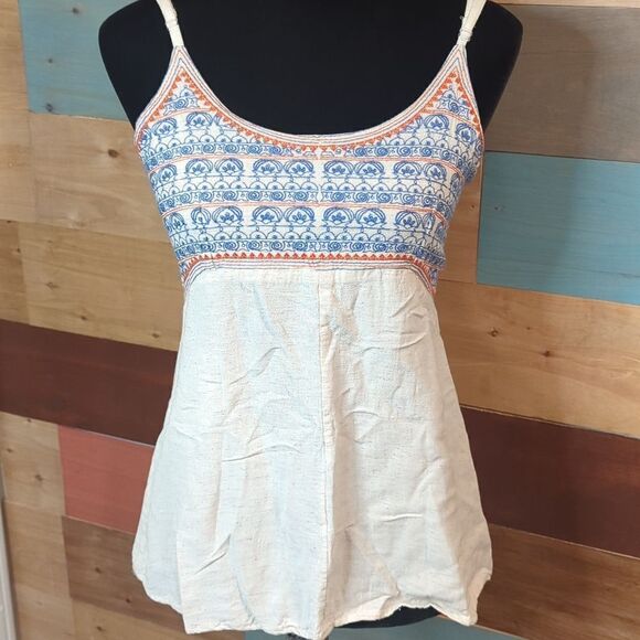 Medium earthbound trading company adjustable strap open back blouse - Picture 1 of 7